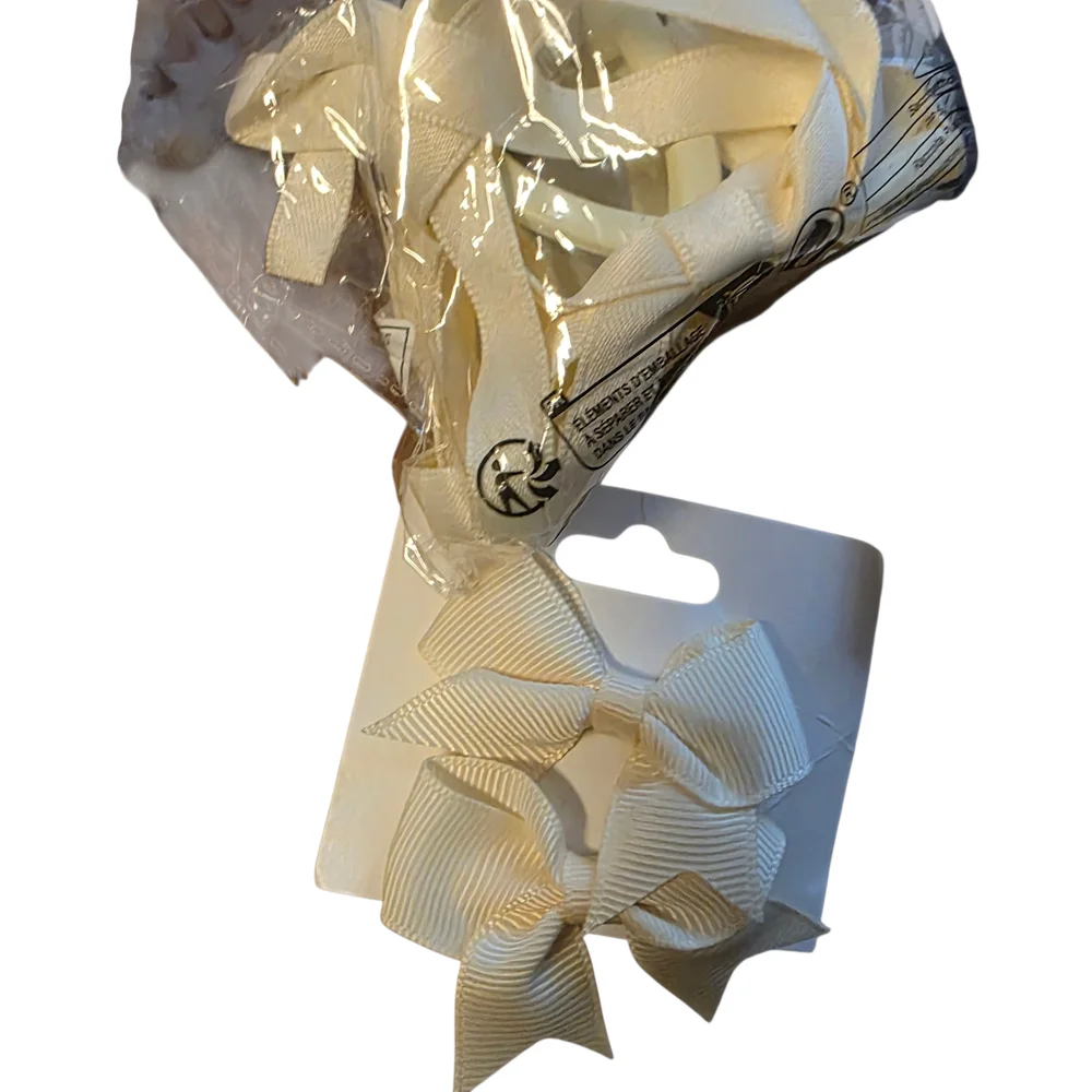 Large Bundle Of Hair Accessories